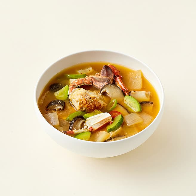 국산꽃게를 넣은 된장찌개